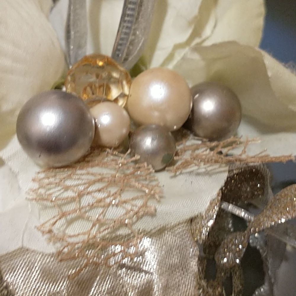 Set of Handmade Ornaments! - Picture 8 of 14
